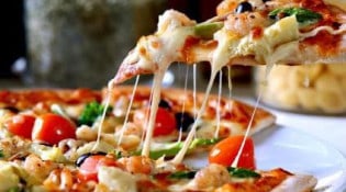 Pizza 07 - Une pizza