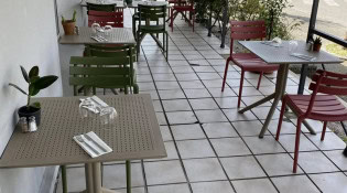 CheZelles - La terrasse