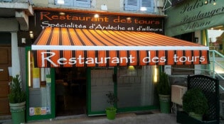 Restaurant Des Tours - La façade du restaurant