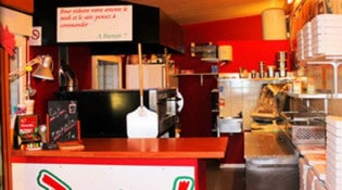 Davez Pizza - L’intérieur de la pizzeria  