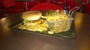Central Park - Un burger et frites