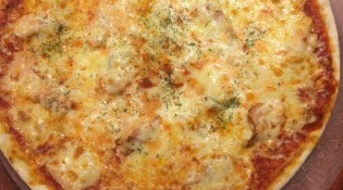 La Trattoria - Une pizza