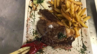 Le Grand Caf' - Un plat
