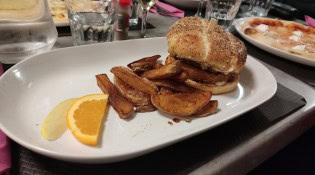 Restaurant  B7 - Un burger