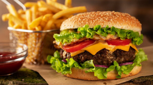 Le Petit Bouchon - Un burger
