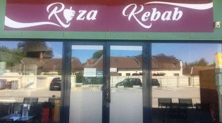 Roza Kebab - La façade du restaurant