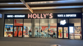 Holly's Diner - La façade