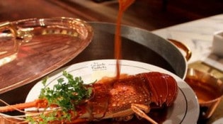 Les Grands Buffets - Un plat