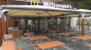 Mc Donald's - La terrasse