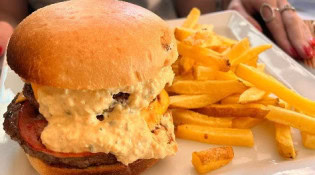 Le Bistro d'Armando - Un burger