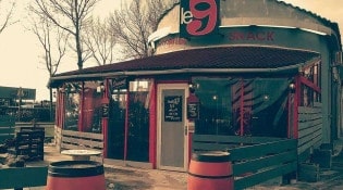 Le 9 - Le restaurant