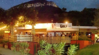 Golf Café - La façade du restaurant 