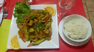 Dragon d'Asie - Un plat