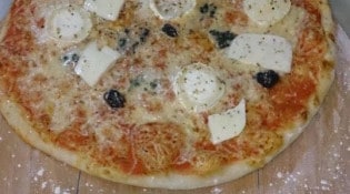 Allo couscous - La pizza à base tomate