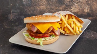 Chicken Drive - Un burger, frites