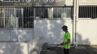 Resto Food - La façade du restaurant