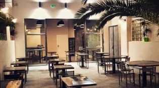 Rotisserie Montaigne - La salle de restauration 