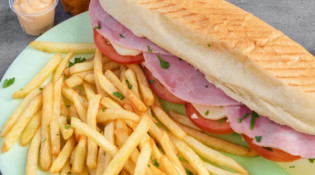 Le Campus - Un sandwich, frites