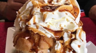 Chez Roger - Une glace
