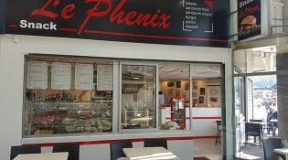 Snack Le Phenix - La façade du restaurant