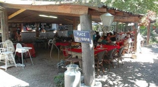 Mas Saint-Bertrand - La terrasse