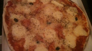 Boubou - Une pizza mozzarella