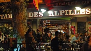 Bar-Tabac des Alpilles - La terrasse