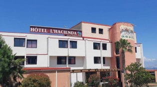 L' Hacienda - la façade