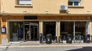Au Comptoir de Malia - La façade