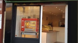 Rotisserie des madets - La façade du restaurant