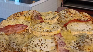 Les 3 Brasseurs - Une pizza