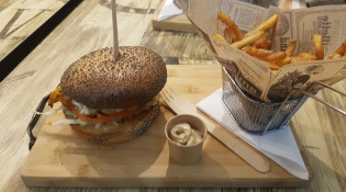 The burger - Burger avec des frites