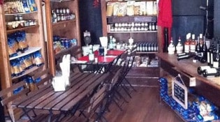 De la Vigne à L'Olivier - La salle de restauration 