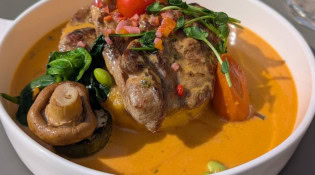 LES 105 - Un plat