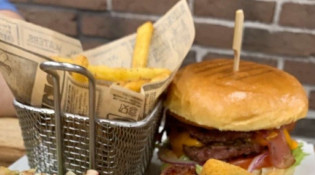 O' bbq Grill - Un burger, frites