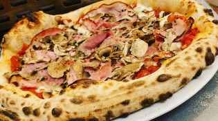 Les Copains D’abord - Une pizza