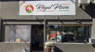 Regal Pizza - La façade