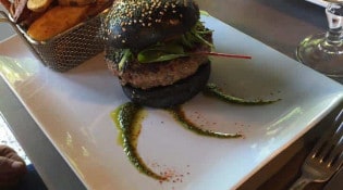 Bistrot Des Canisses - Un burger