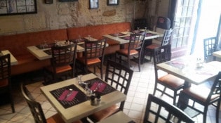 Chez adrien - La salle de restauration