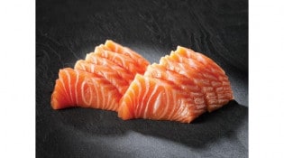 Fujiya Sushi - un sashimi saumon