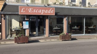 L'escapade - La façade du restaurant