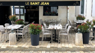 Le Saint Jean - La terrasse