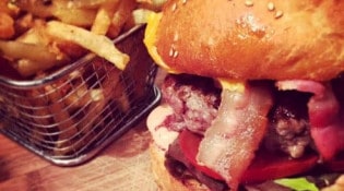 Les Fils à Maman - Le mega cheeseburger