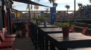 La cabane du sans souci - La terrase