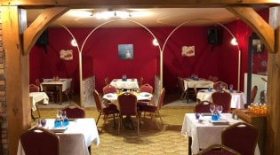 Auberge du Vieux Domaine - la salle