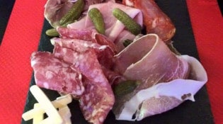 Enjoy Bowling - La planche charcuterie