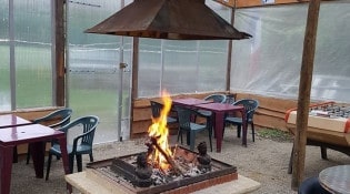 Au Champ Des Reves - Une autre vue de la terrasse