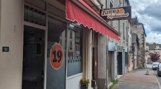 Le 19 - La façade