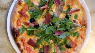 Pizza Chez Pierre - Une pizza