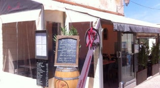 Aria Nova - La façade du restaurant 